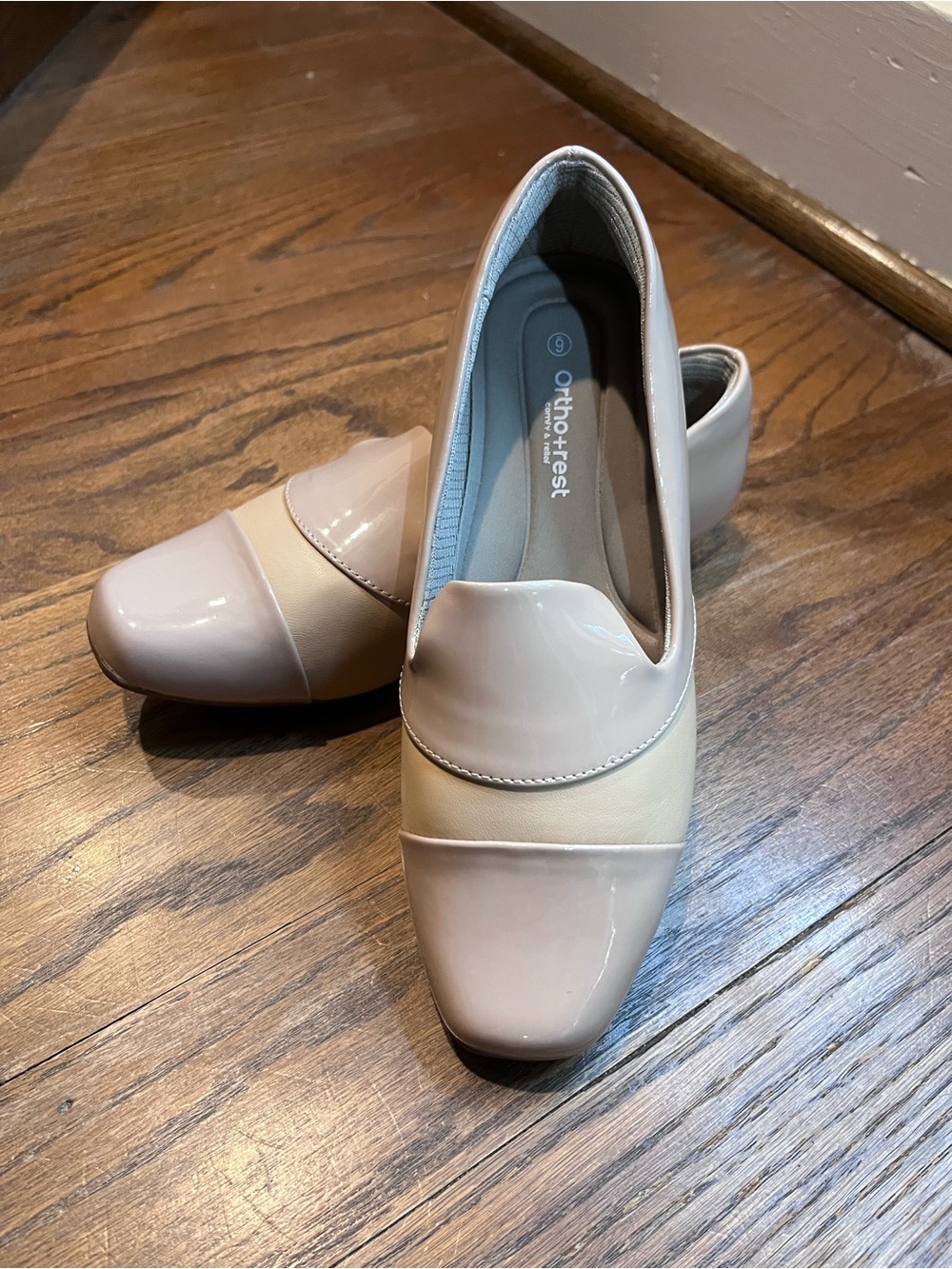 Ortho+Rest Nude Patent Colorblock Comfort Loafers Gold Accent Size 6
